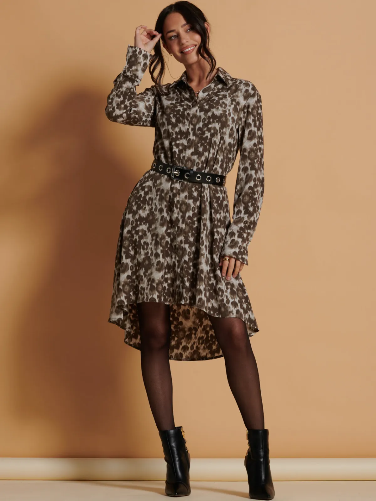 Jolie Moi Shirt Dresses|Weekend Casuals-Abstract Print Dipped Hem Shirt Dress, Taupe Multi