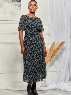 Jolie Moi Occasion Dresses|Weekend Casuals-Angel Sleeve Chiffon Maxi Dress, Black Ditsy