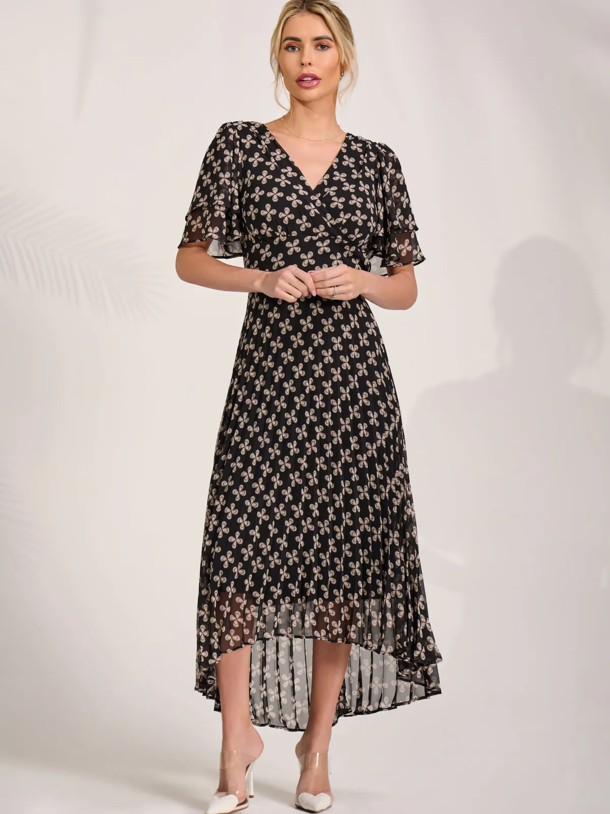 Jolie Moi Occasion Dresses|Maxi Dresses-Angel Sleeve Pleated Chiffon Midaxi Dress, Black Geo