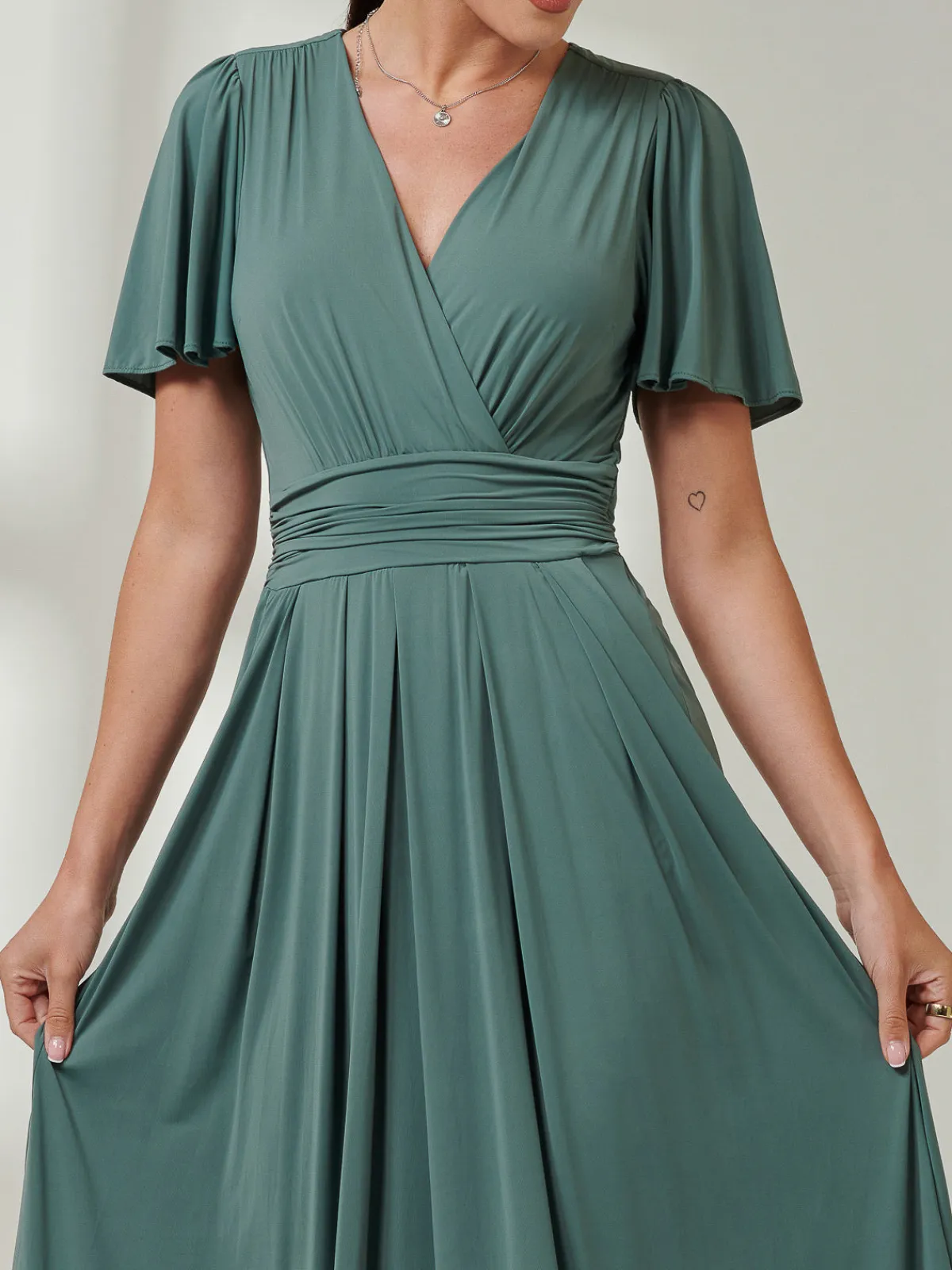 Jolie Moi Occasion Dresses|Jersey Dresses-Angel Sleeve Super-Smooth Jersey Maxi Dress, Pleat Green