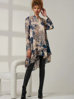 Jolie Moi Office Wear|Weekend Casuals-Asymmetric Tiered Hem Shirt, Teal Pattern