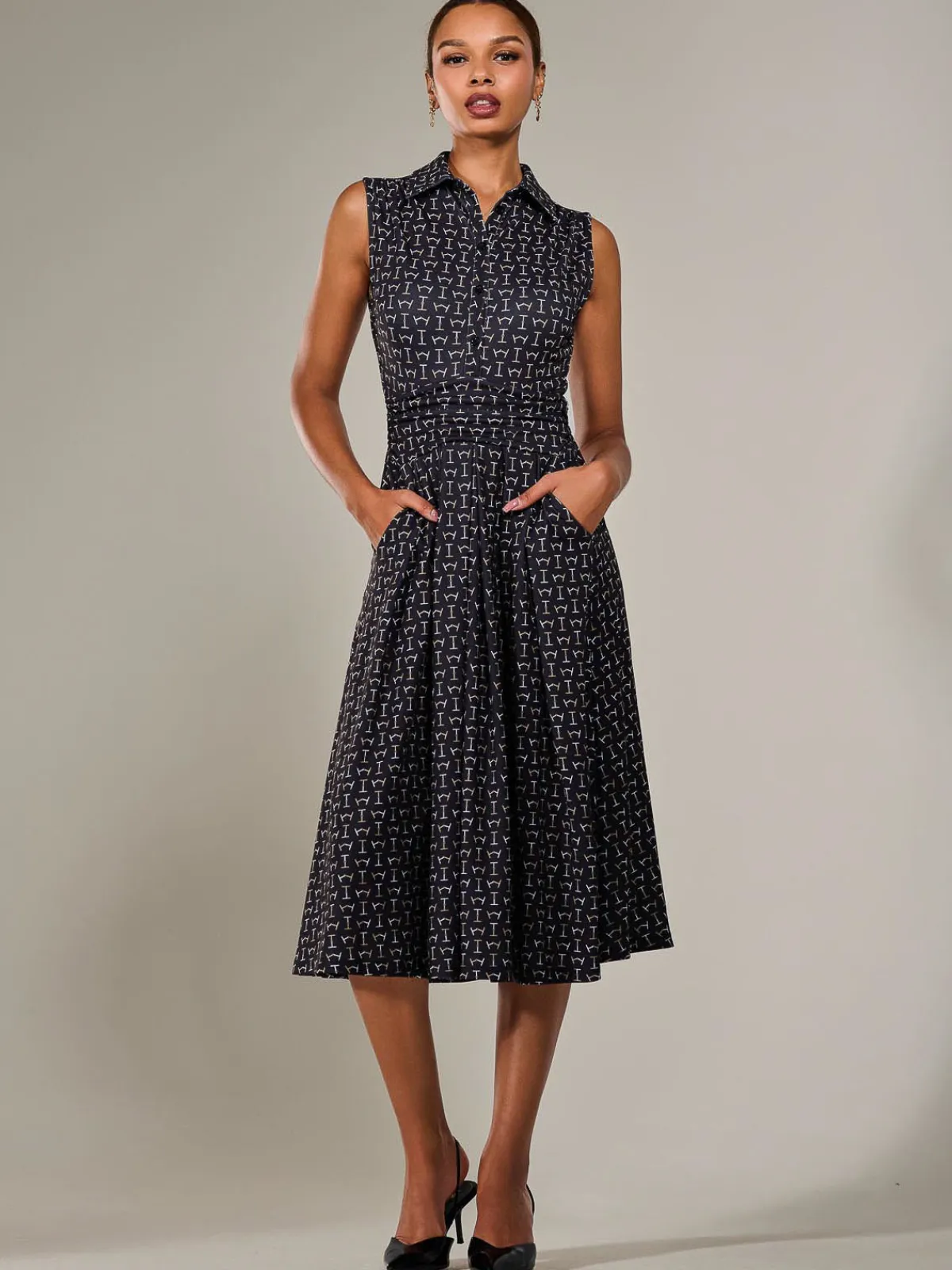Jolie Moi Sleeveless Dresses|Shirt Dresses-Button Sleeveless Midi Dress, Black Abstract