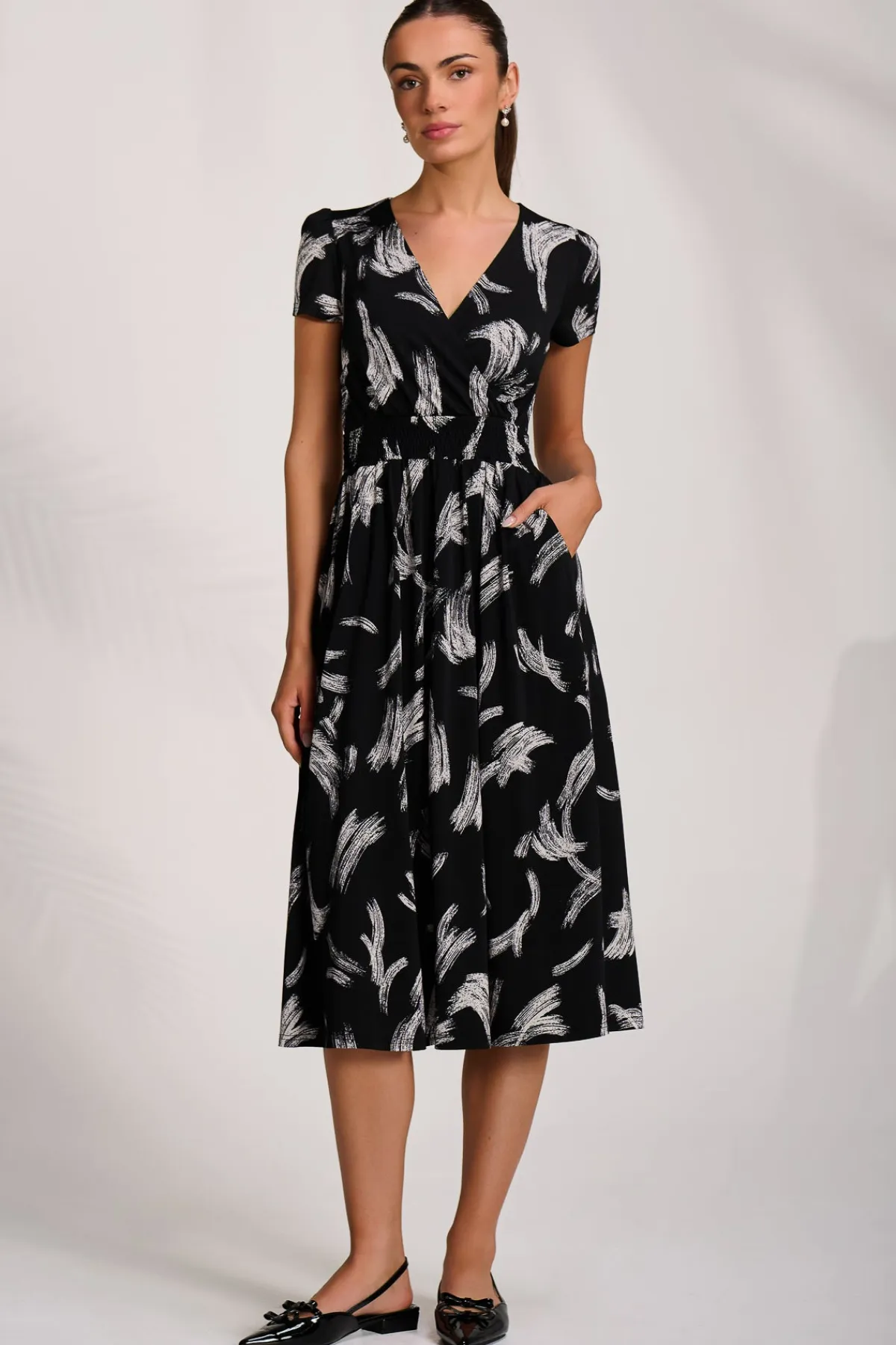 Jolie Moi Office Wear|Jersey Dresses-Cap Sleeve Printed Jersey Midaxi Dress, Black Abstract
