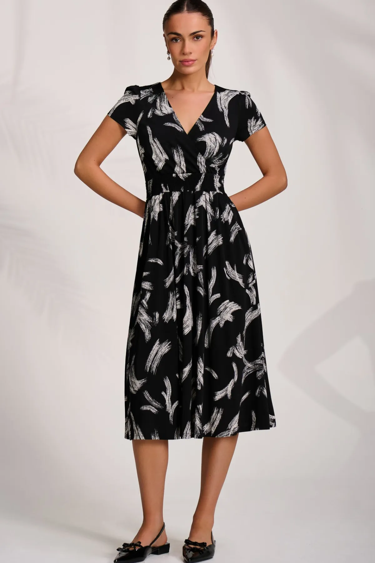 Jolie Moi Office Wear|Jersey Dresses-Cap Sleeve Printed Jersey Midaxi Dress, Black Abstract