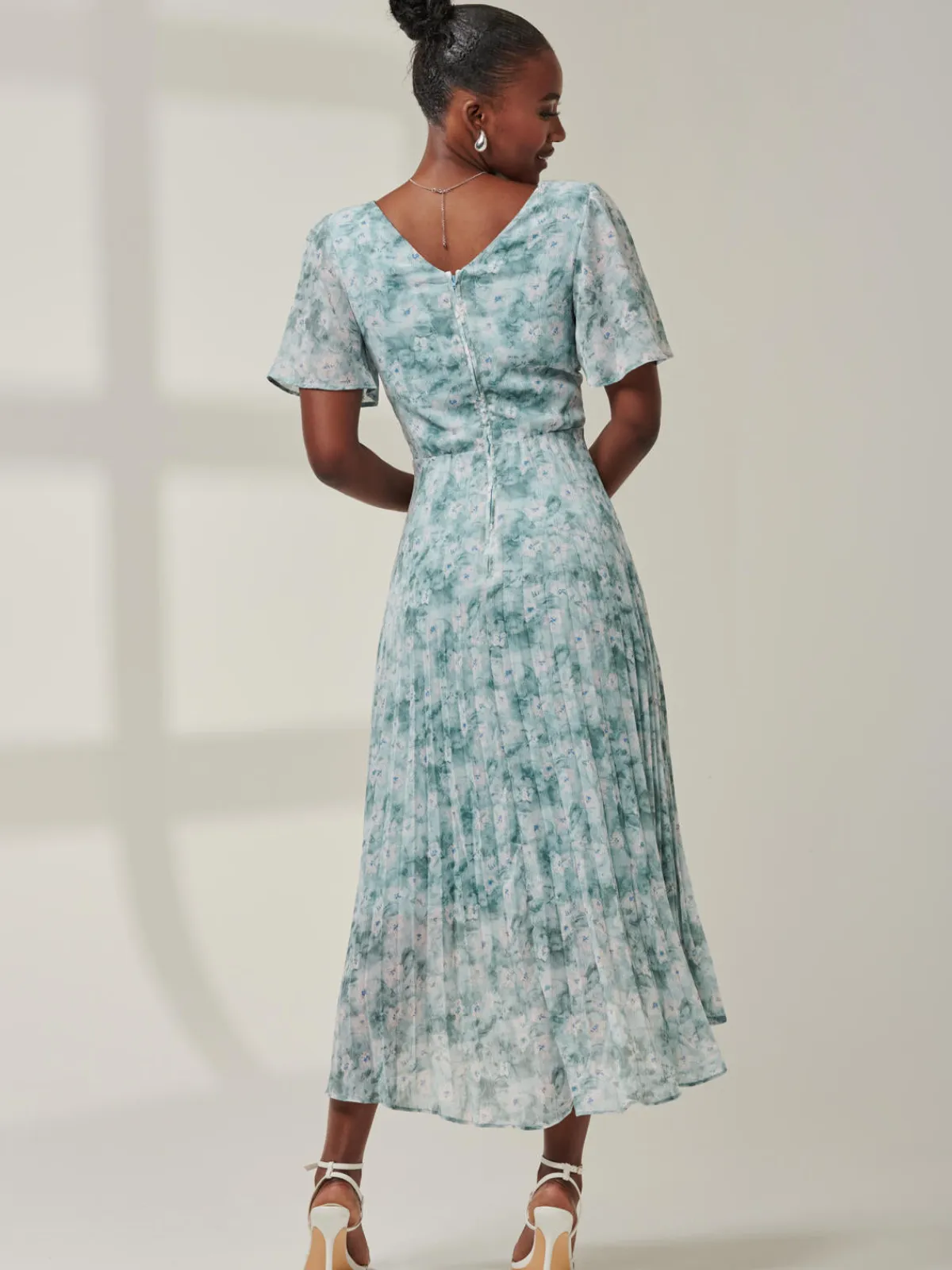 Jolie Moi Occasion Dresses|Floral Dresses-Chelsea Pleated Chiffon Dip Hem Maxi Dress, Blue Abstract