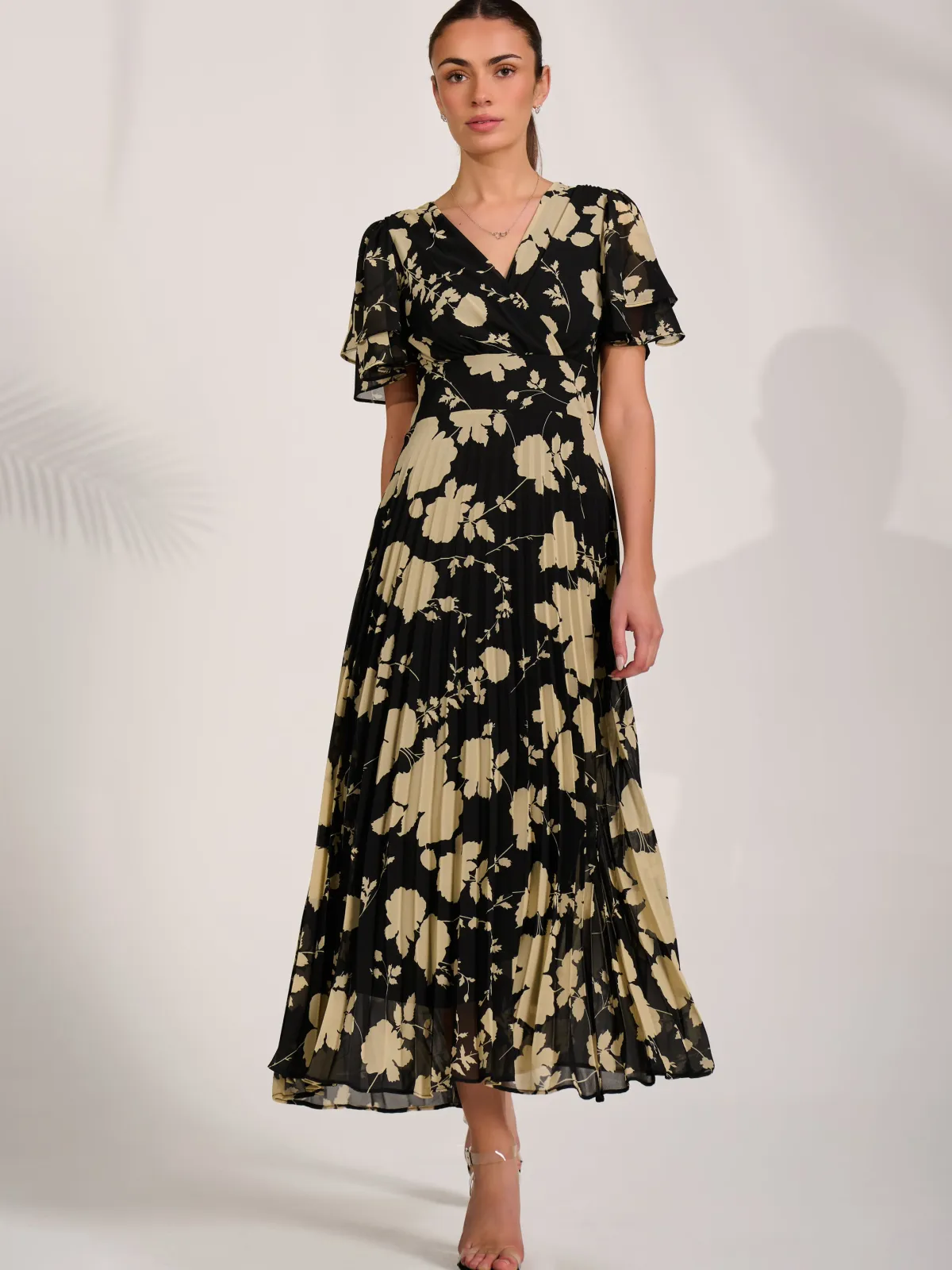 Jolie Moi Occasion Dresses|Floral Dresses-Chiffon Ruffle Sleeve Pleated Maxi Dress, Black Floral