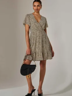 Jolie Moi Office Wear|Office Dresses-Chiffon Short Sleeve Tie Waist Mini Dress, Black Cream