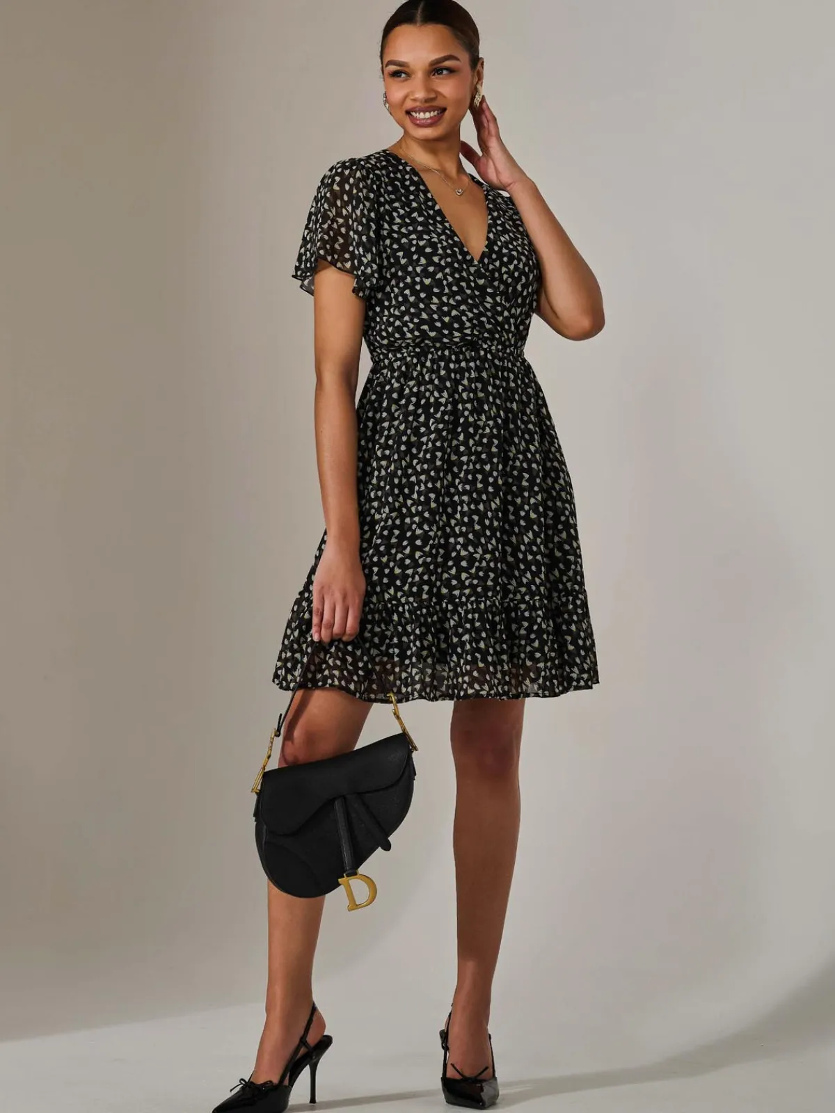 Jolie Moi Office Wear|Weekend Casuals-Chiffon Short Sleeve Tie Waist Mini Dress, Black Pattern