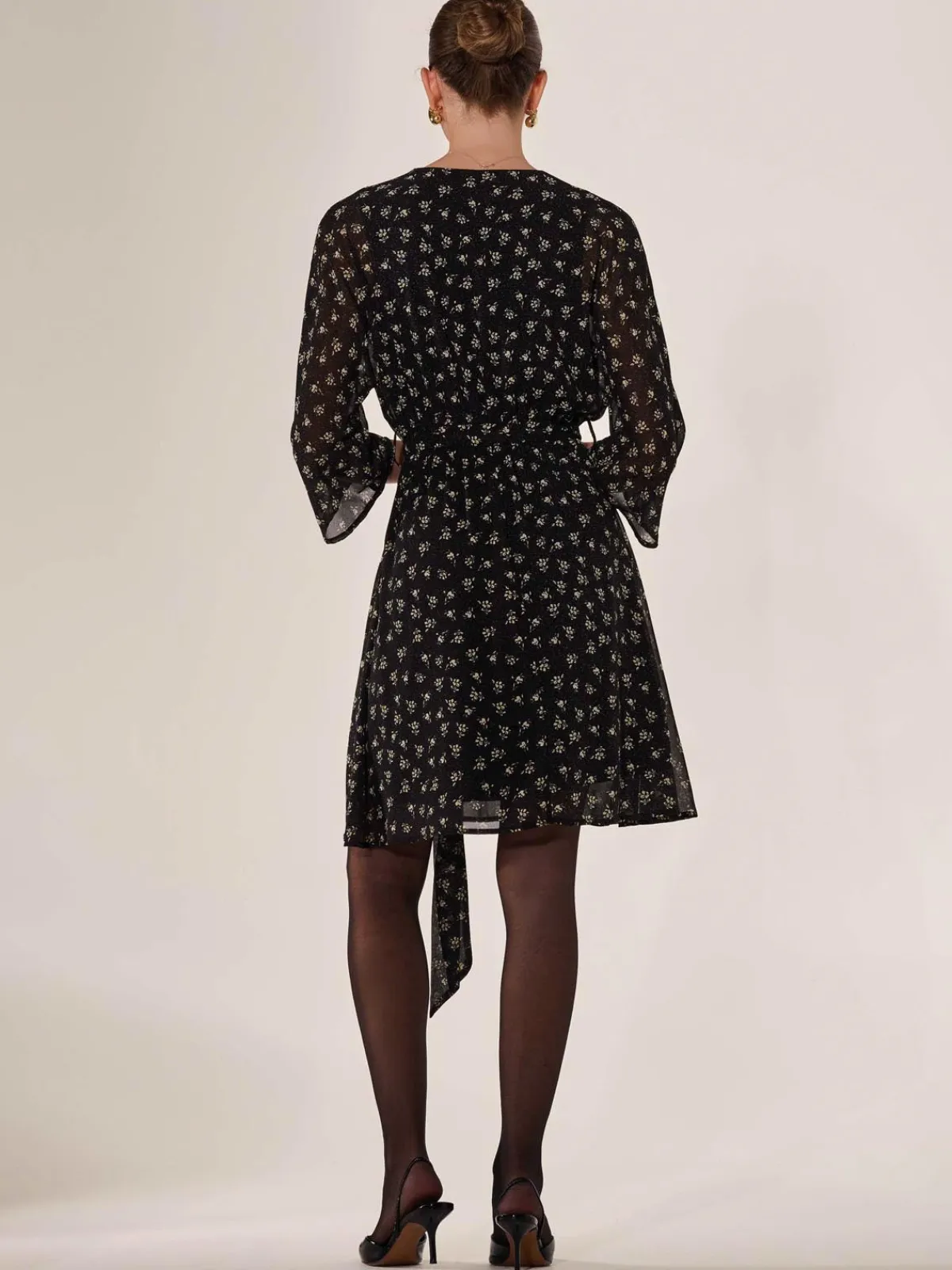Jolie Moi Floral Dresses|Weekend Casuals-Chiffon 3/4 Sleeve Mini Dress, Black Floral