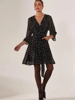 Jolie Moi Floral Dresses|Weekend Casuals-Chiffon 3/4 Sleeve Mini Dress, Black Floral