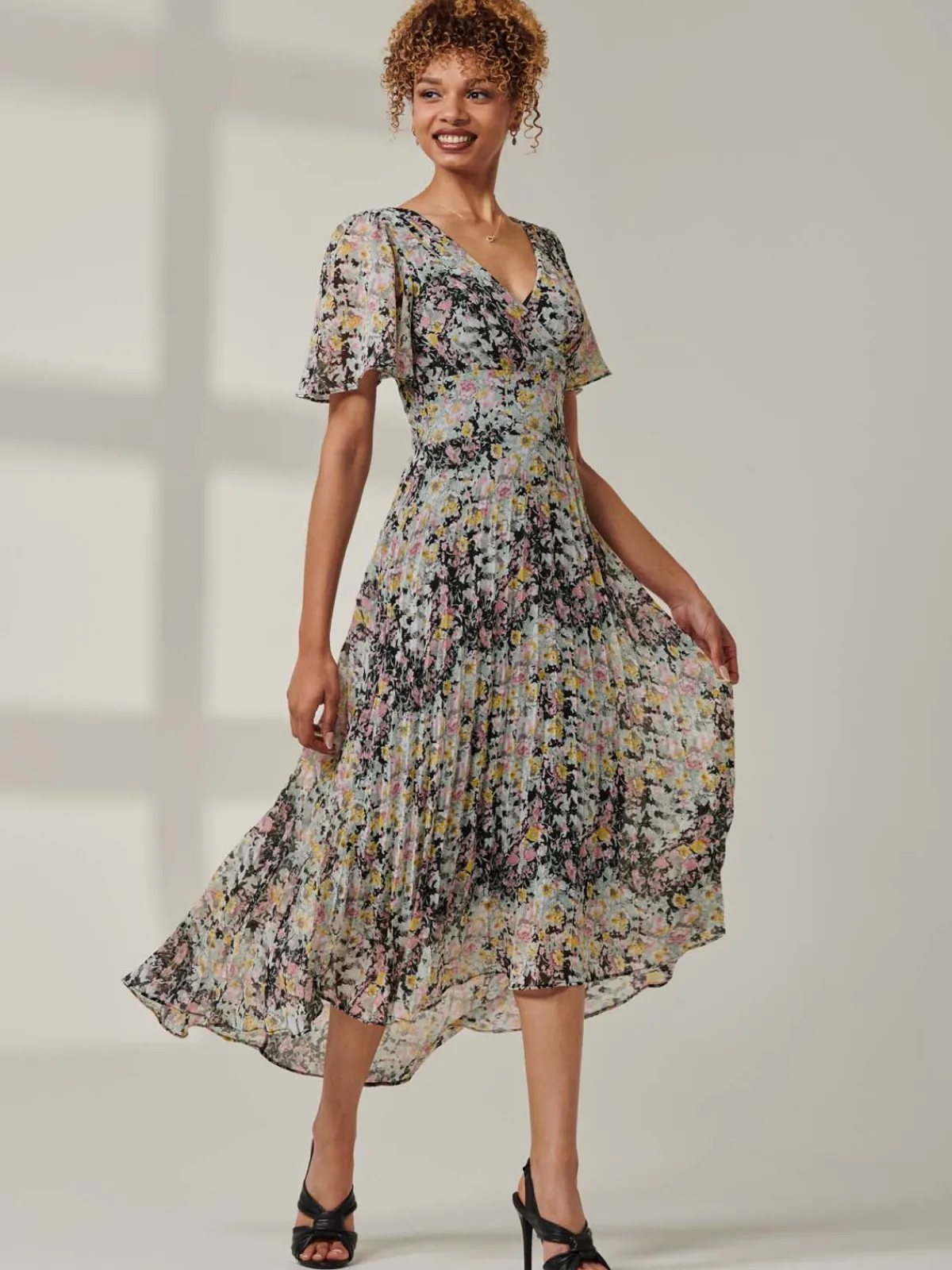 Jolie Moi Occasion Dresses|Floral Dresses- Floral Chiffon V Neck Midaxi Dress Black Multi