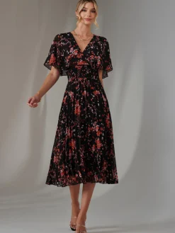 Jolie Moi Occasion Dresses|Floral Dresses-Floral Print Chiffon Pleated Dress, Black Red Floral