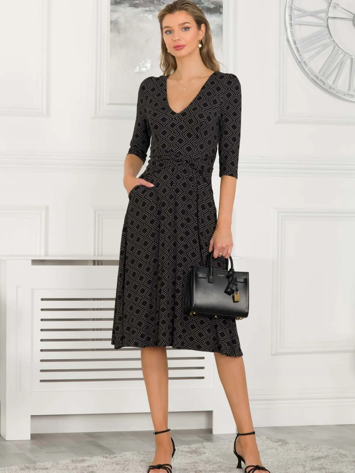 Jolie Moi Occasion Dresses|Jersey Dresses-Delylah V Neck Midi Dress, Black Geo
