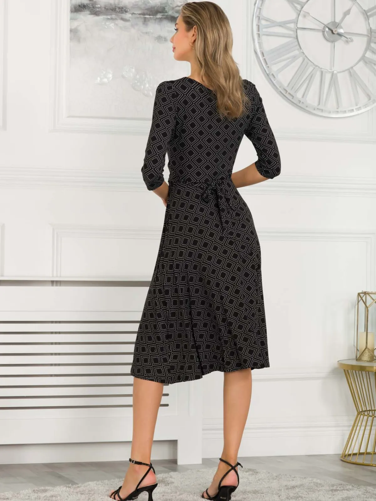 Jolie Moi Occasion Dresses|Jersey Dresses-Delylah V Neck Midi Dress, Black Geo