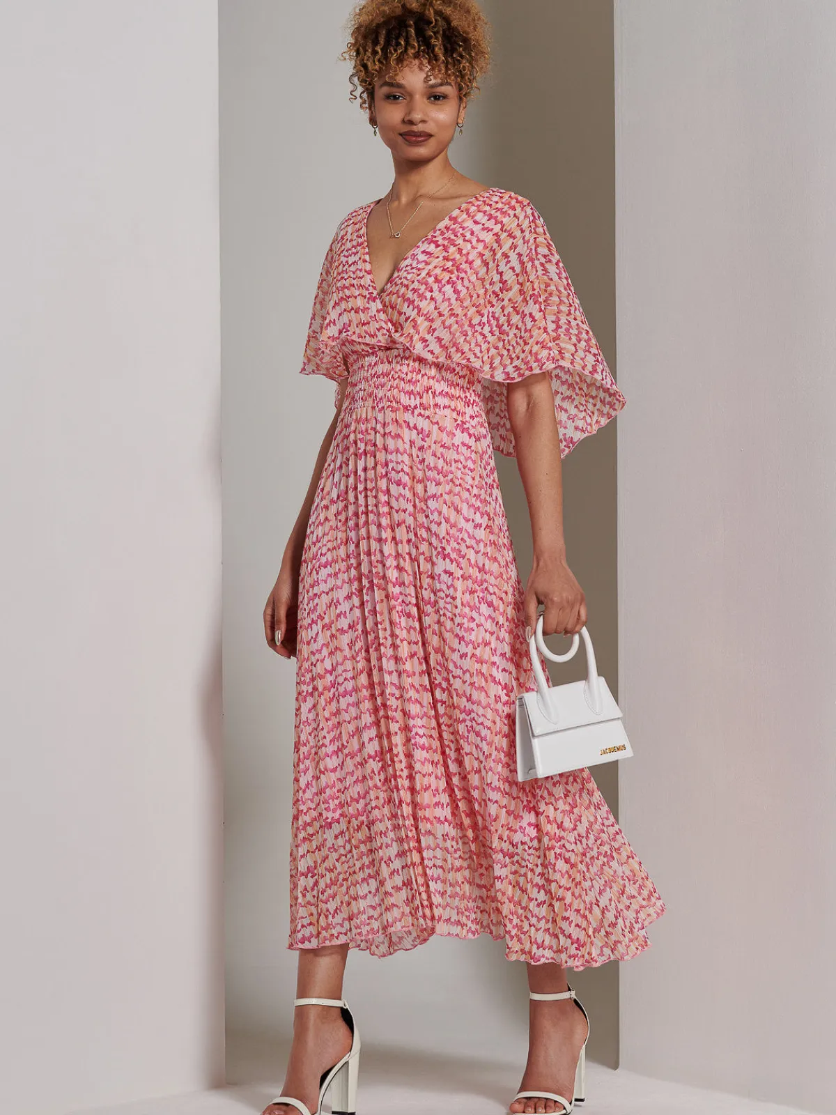Jolie Moi Occasion Dresses|Weekend Casuals-Kyra Pleated Chiffon Maxi Dress, Pink Abstract