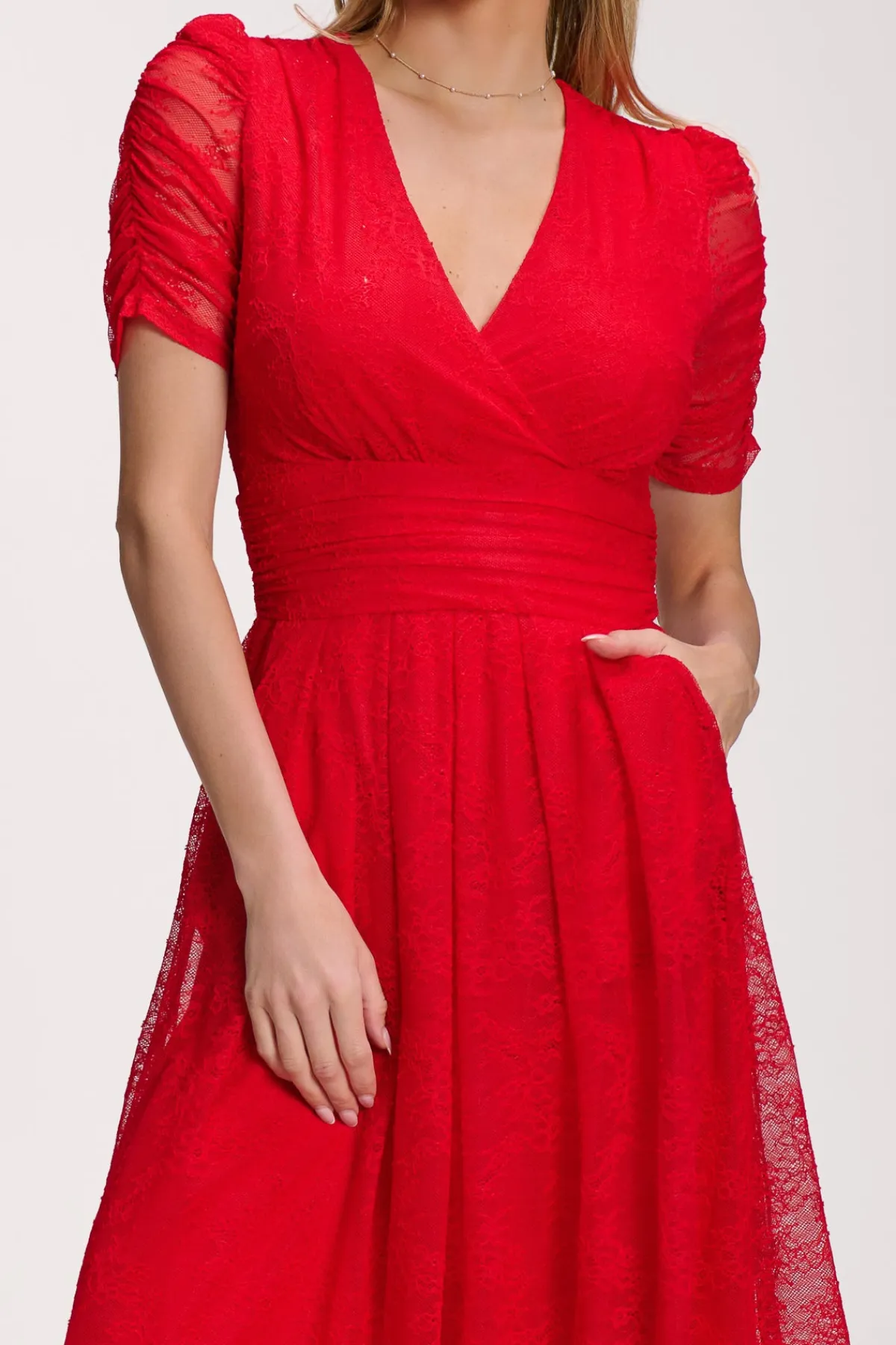 Jolie Moi Signature Lace|Maxi Dresses-Lace Ruched Sleeve Dip Hem Maxi Dress, Scarlet Red