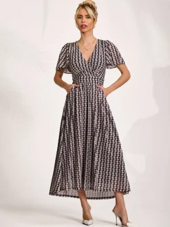 Jolie Moi Occasion Dresses|Mesh Dresses-Mesh Short Sleeve Midaxi Dress, Black Geo