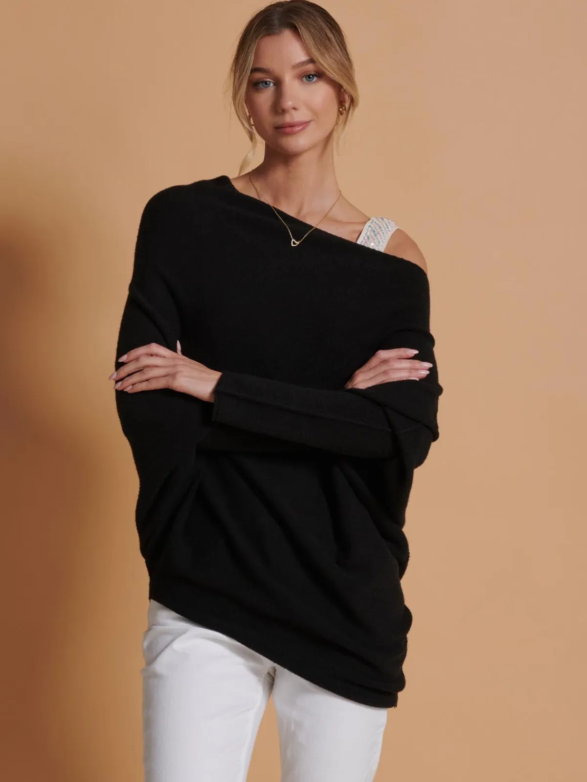 Jolie Moi Knitted Jumpers-Oversize Asymmetric Knitted Jumper, Black