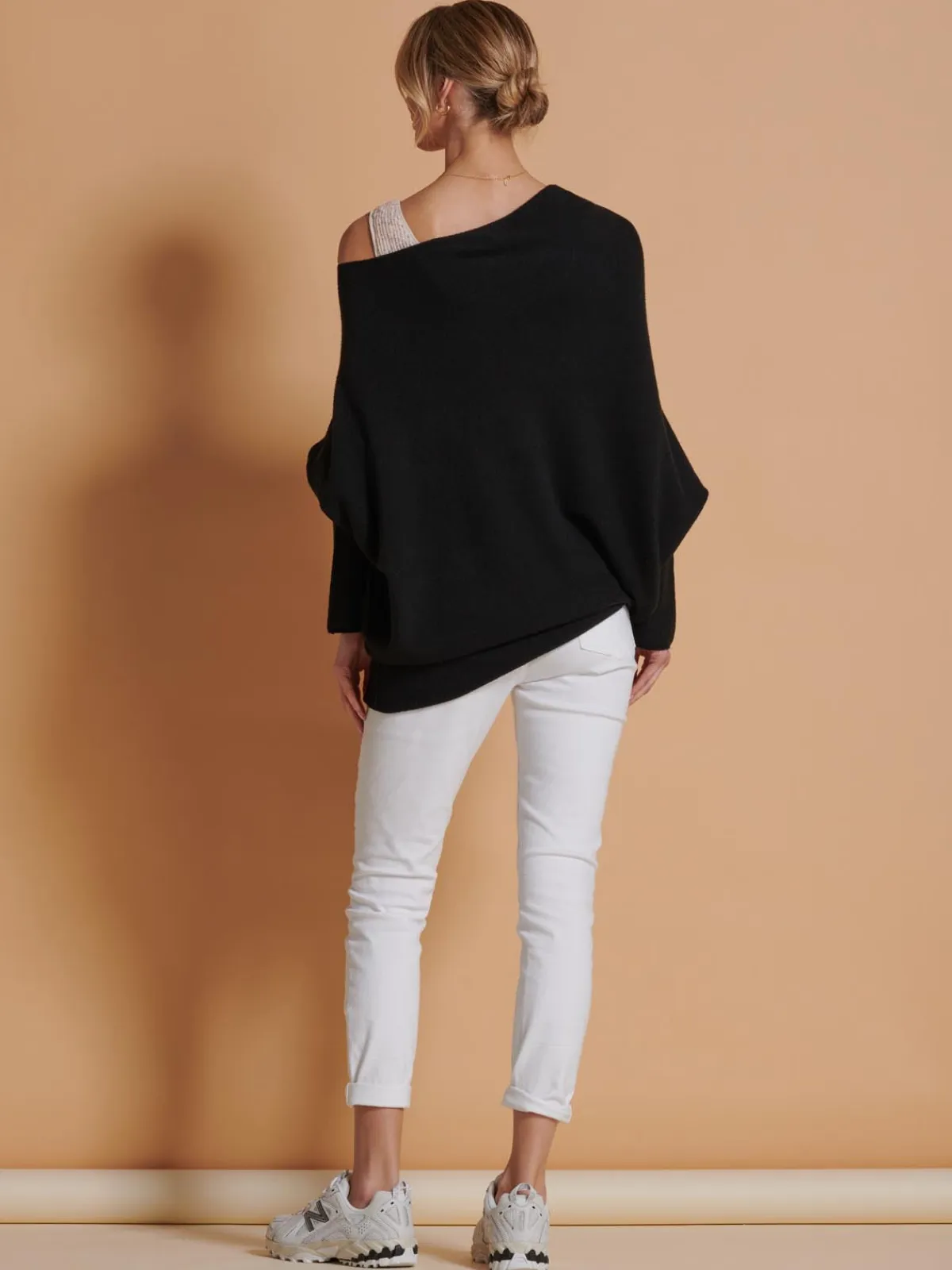 Jolie Moi Knitted Jumpers-Oversize Asymmetric Knitted Jumper, Black