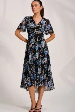 Jolie Moi Occasion Dresses|Floral Dresses-Printed Chiffon Pleated Maxi Dress, Black Floral