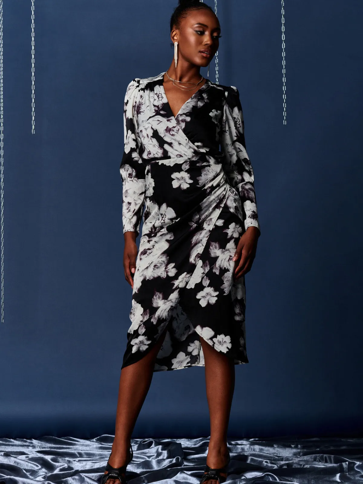 Jolie Moi Occasion Dresses|Floral Dresses-Print Satin Wrap Bodycon Dress, Black Floral