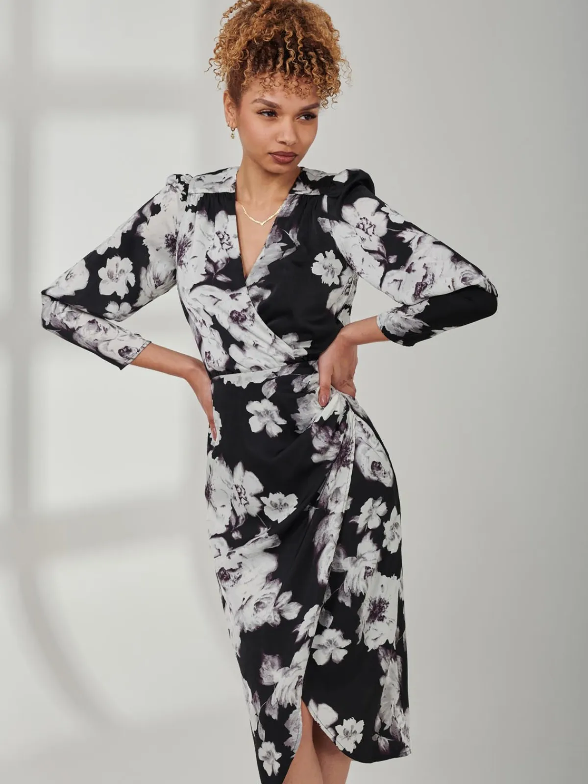 Jolie Moi Occasion Dresses|Floral Dresses-Print Satin Wrap Bodycon Dress, Black Floral