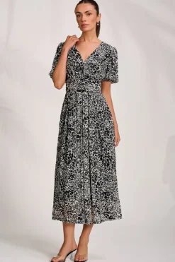 Jolie Moi Occasion Dresses|Weekend Casuals-Puff Sleeve Printed Lace Maxi Dress, Black Animal