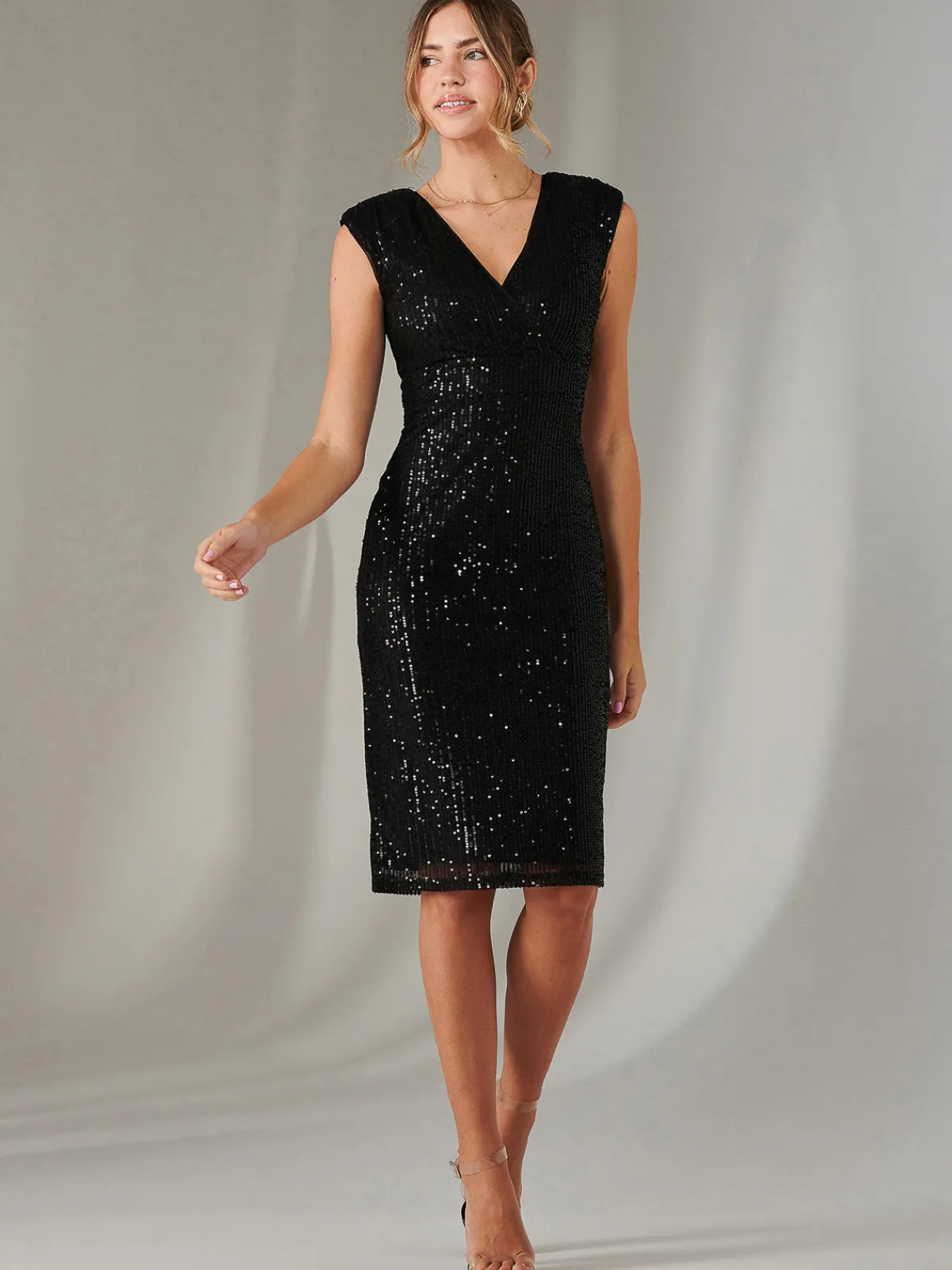 Jolie Moi Occasion Dresses|Sleeveless Dresses-Qaya Sequin V Neck Shift Dress, Black