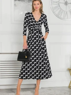 Jolie Moi Occasion Dresses|Jersey Dresses-Quintella Jersey Side Split Maxi Dress, Black Geo