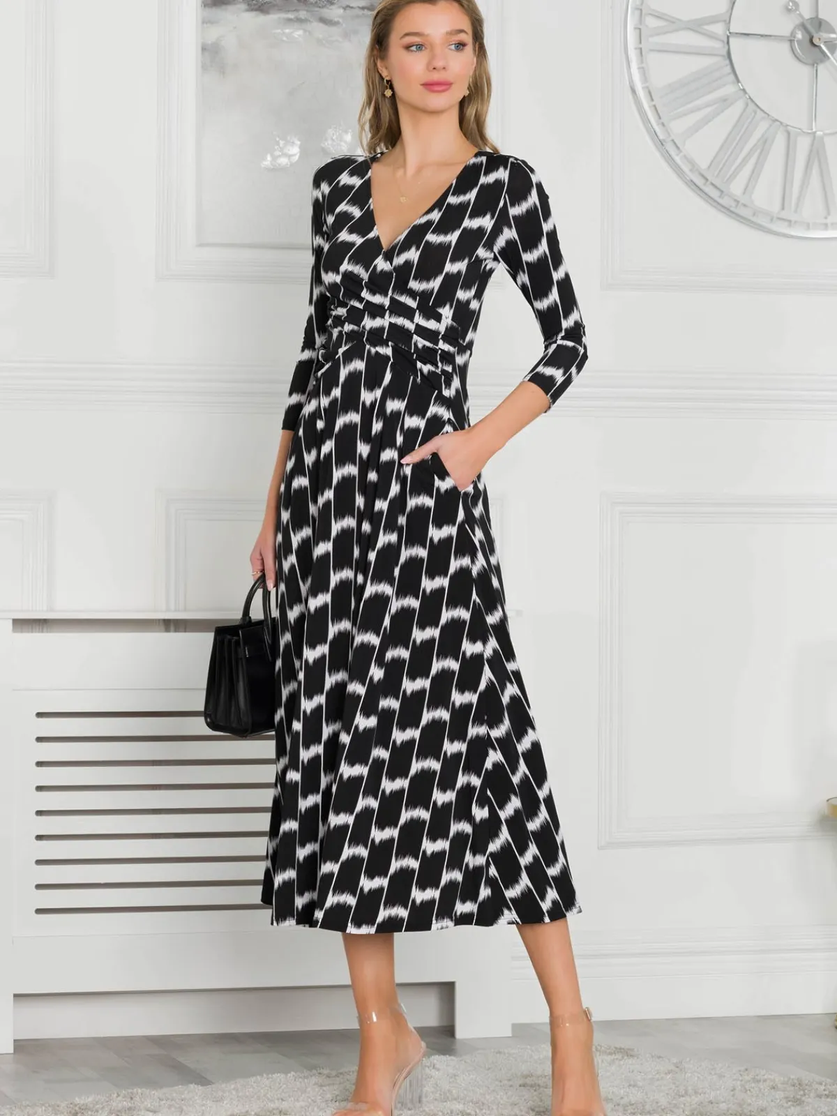 Jolie Moi Occasion Dresses|Jersey Dresses-Quintella Jersey Side Split Maxi Dress, Black Geo