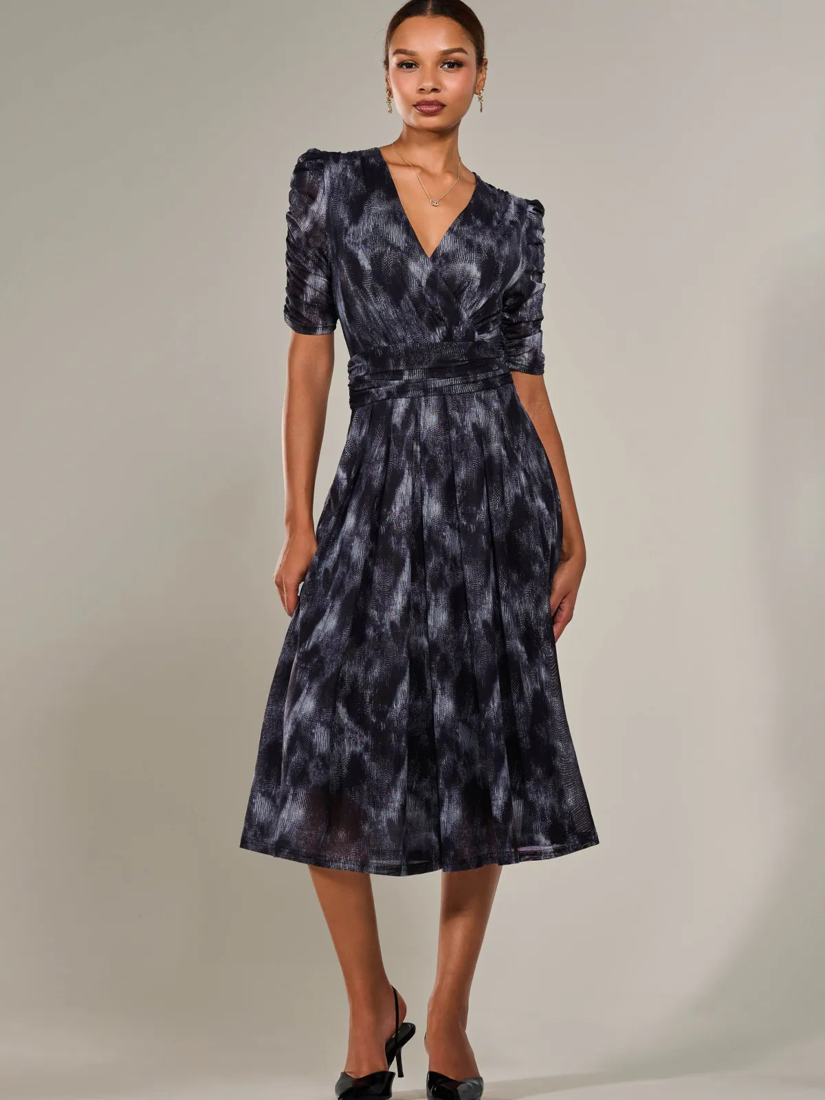 Jolie Moi Office Wear|Mesh Dresses-Ruched Sleeve Mesh Maxi Dress, Grey Abstract