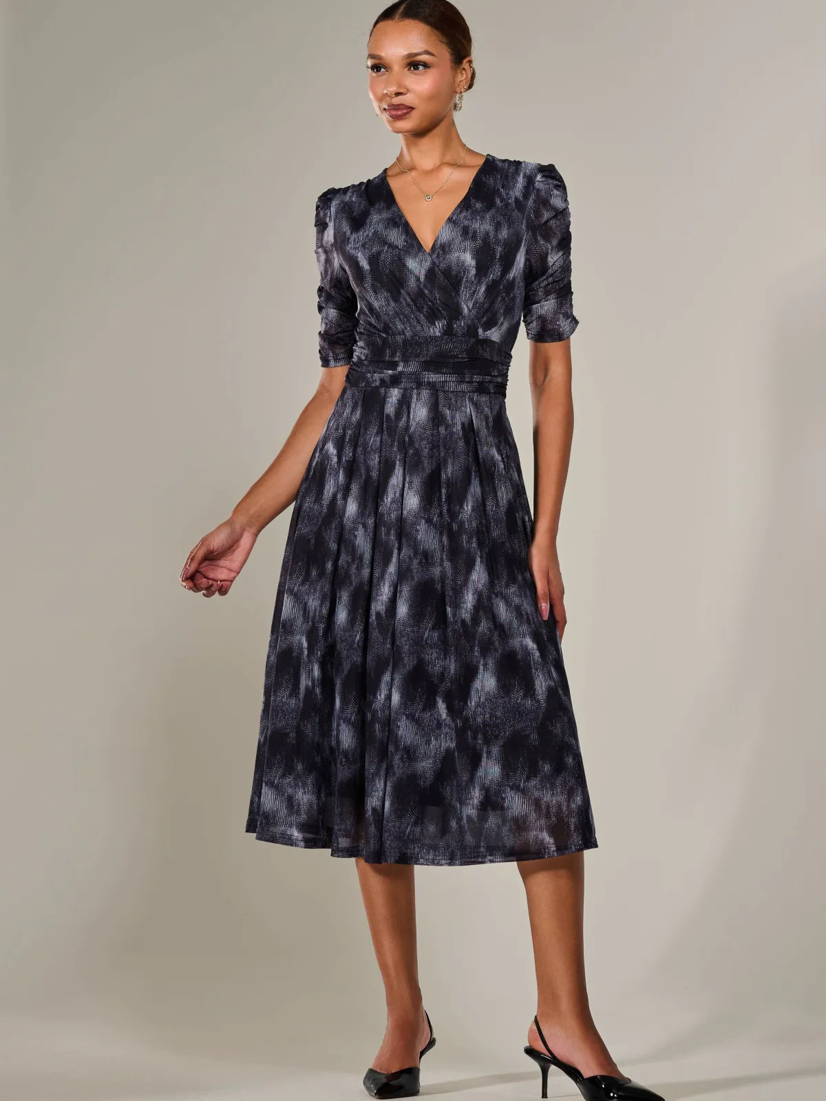 Jolie Moi Office Wear|Mesh Dresses-Ruched Sleeve Mesh Maxi Dress, Grey Abstract