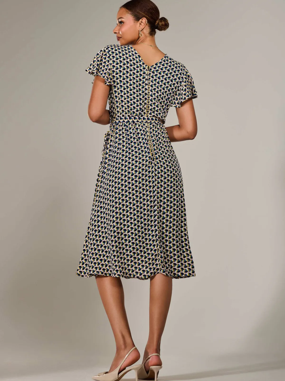Jolie Moi Occasion Dresses|Weekend Casuals-Short Sleeve Side Tie Midi Dress, Pink Geo