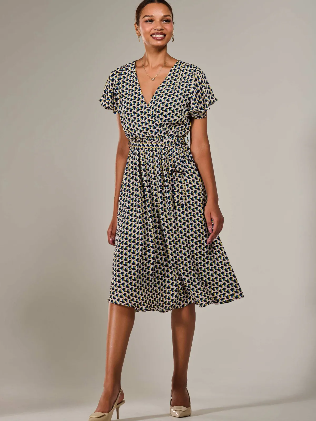 Jolie Moi Occasion Dresses|Weekend Casuals-Short Sleeve Side Tie Midi Dress, Pink Geo