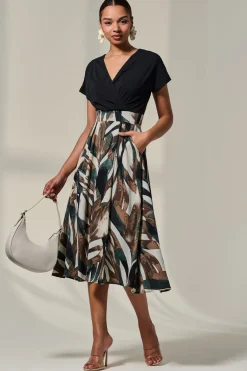 Jolie Moi Occasion Dresses|Wrap Dresses-Short Sleeve Two Tone Midaxi Dress, Black Abstract