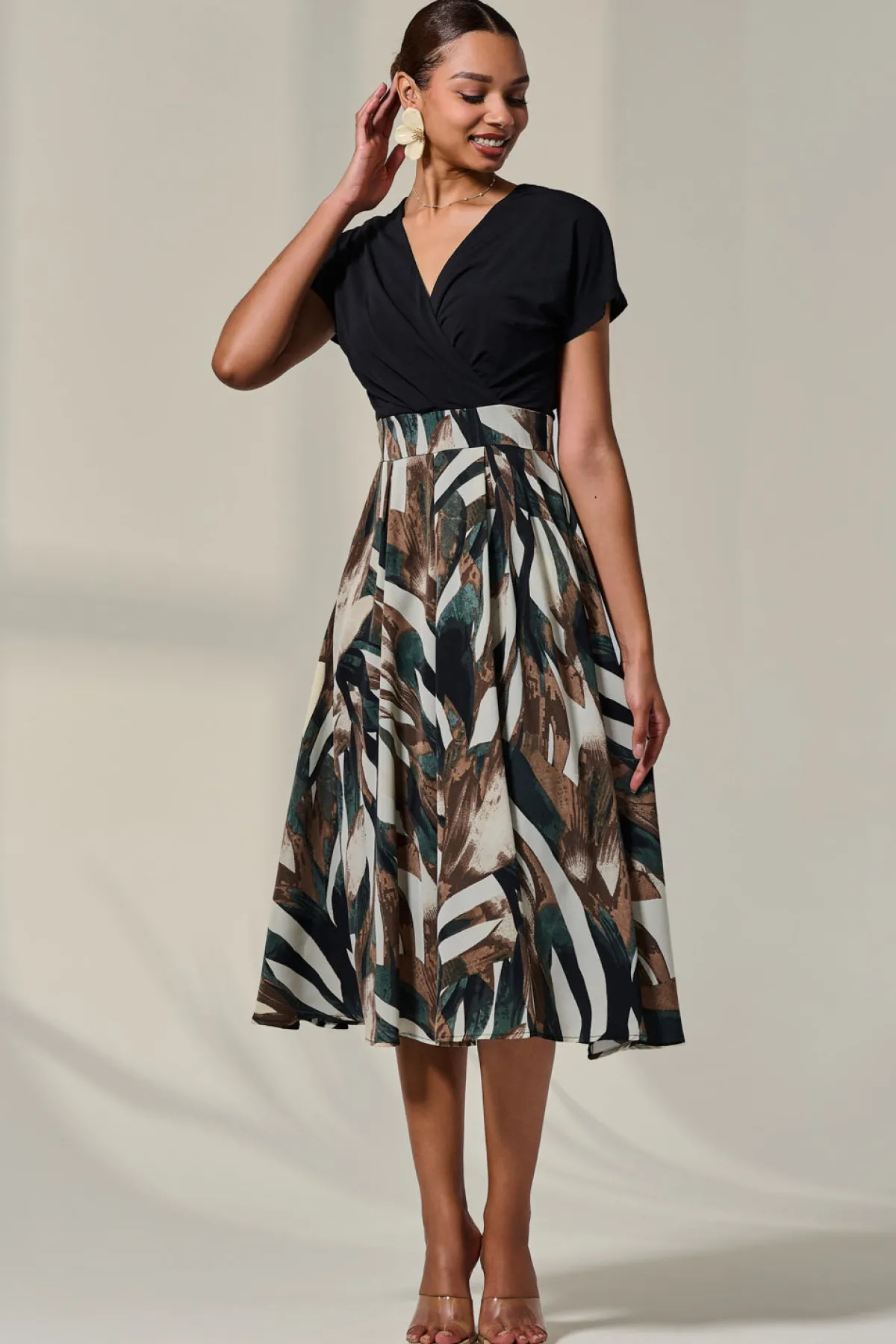 Jolie Moi Occasion Dresses|Wrap Dresses-Short Sleeve Two Tone Midaxi Dress, Black Abstract