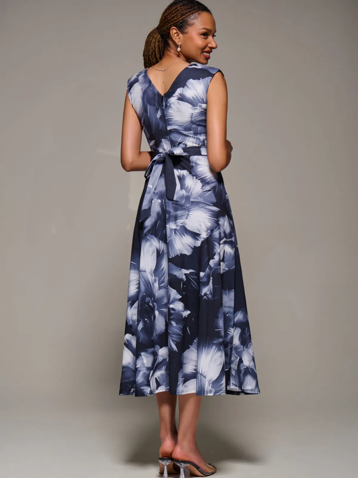 Jolie Moi Occasion Dresses|Sleeveless Dresses-V-Neck Fit & Flare Scuba Midaxi Dress, Black Abstract