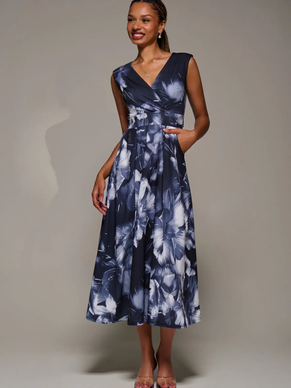 Jolie Moi Occasion Dresses|Sleeveless Dresses-V-Neck Fit & Flare Scuba Midaxi Dress, Black Abstract