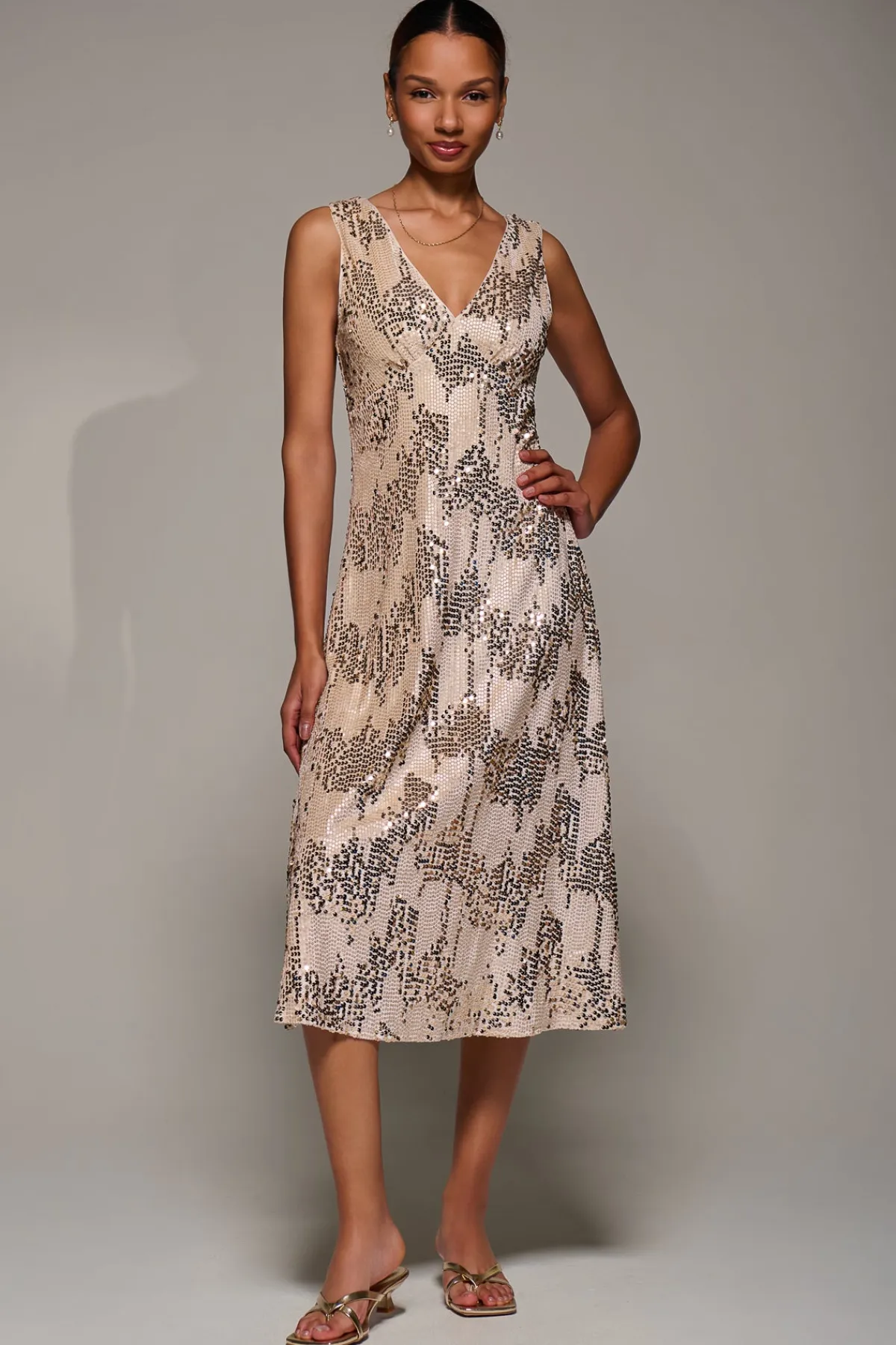 Jolie Moi Occasion Dresses|Sleeveless Dresses-V-Neck Sequin Embellished Velvet Midi Dress, Gold