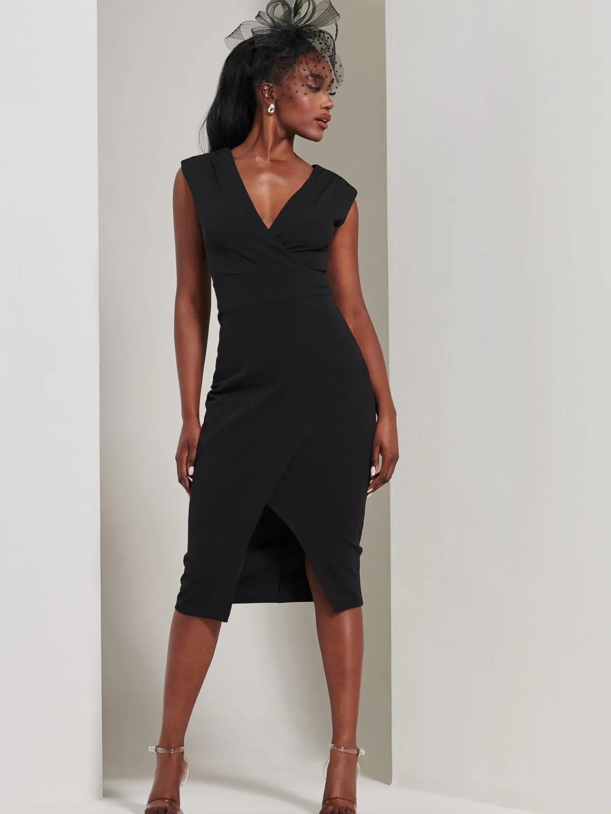 Jolie Moi Occasion Dresses|Sleeveless Dresses-Yseult V-Neck Split Bodycon Dress, Black